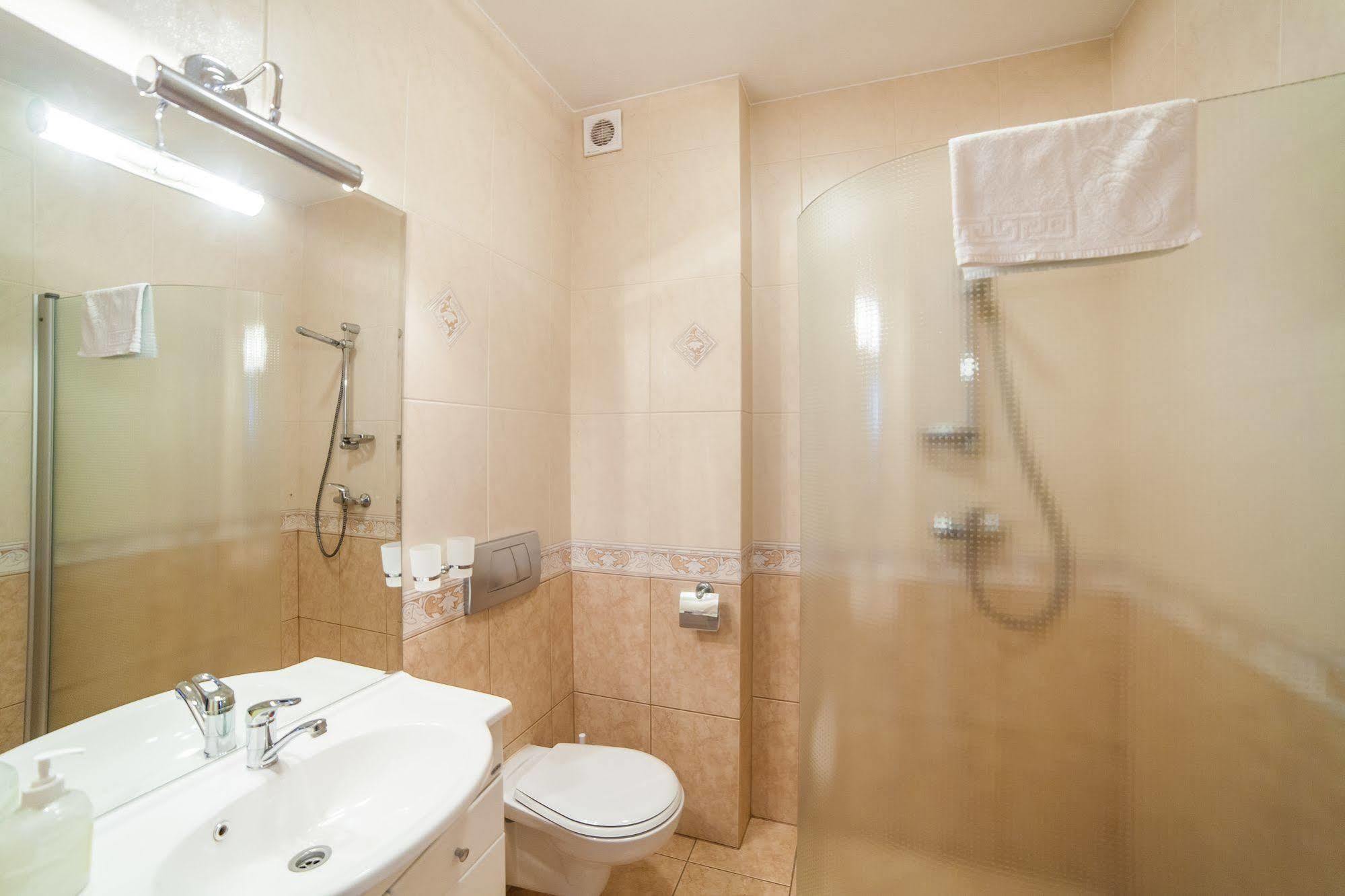 Olymp Apartment Kolobrzeg Exterior photo